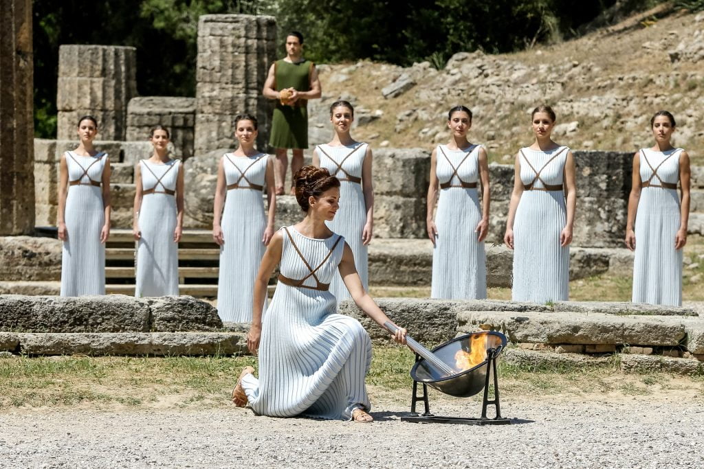 ၁၉၃၆ ခုနှစ် ဘာလင်အိုလံပစ်မှာ သုံးခဲ့တဲ့ မီးတိုင်။ (By Dorogi fc - Own work, CC BY-SA 3.0, https://commons.wikimedia.org/w/index.php?curid=14842703)